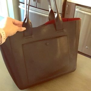 banana republic east west tote